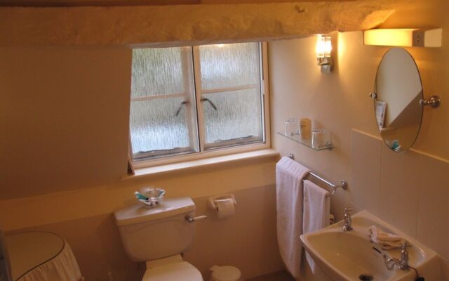 Guiting Guest House