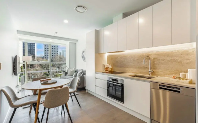 Chic 1Br Apt With Pool And Gym Perks
