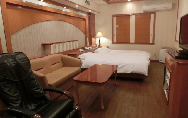 Hotel Hyper Noah - Adults Only
