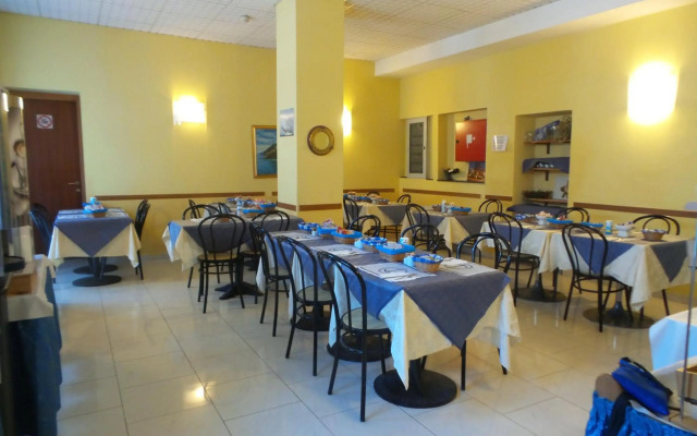 Hotel Mary