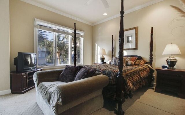 Singleton Beach 10 Holiday home