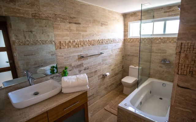 Residnecial Mananero Beach Apartment