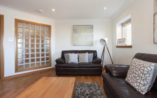 mkt apartments
