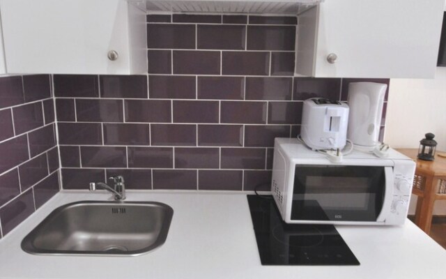 Kempsford House Apartments