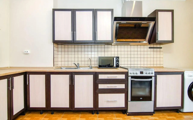 Family Apartments (Фэмили Апартментс) на улице Восточно-Кругликовская 18