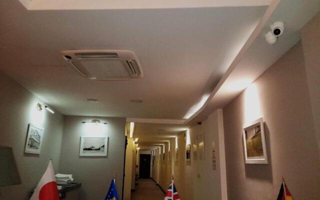 Hotel Happy