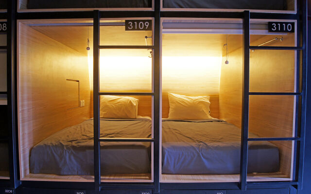 My Studio Hotel Surabaya - Hostel