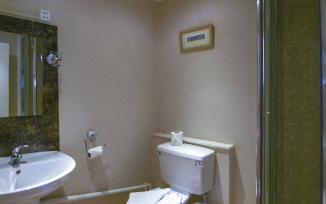 The Jubilee Hotel East- with Spa Facilities