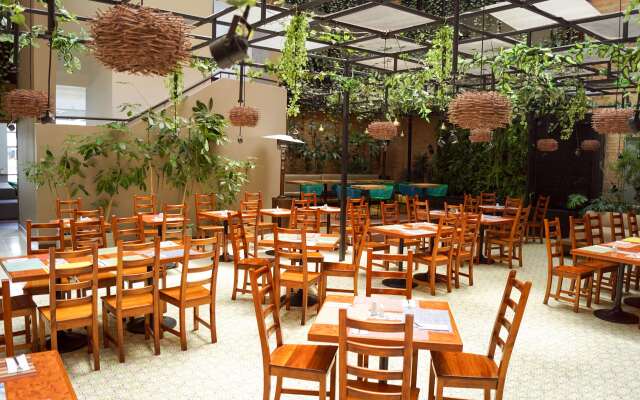 Hotel Factory Green