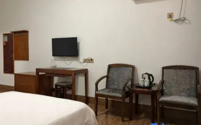 Longsheng Holiday Inn Lushan