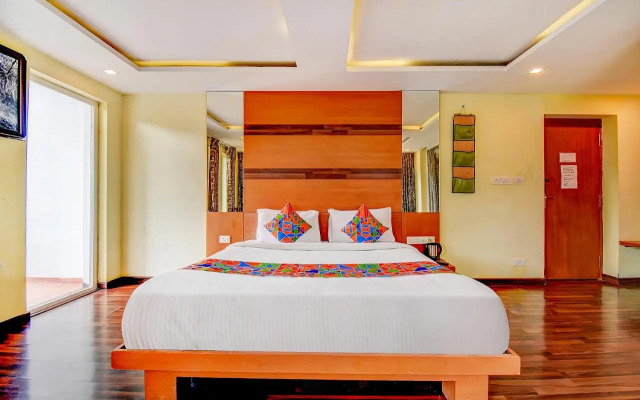 Fabhotel Abirami Grand Inn