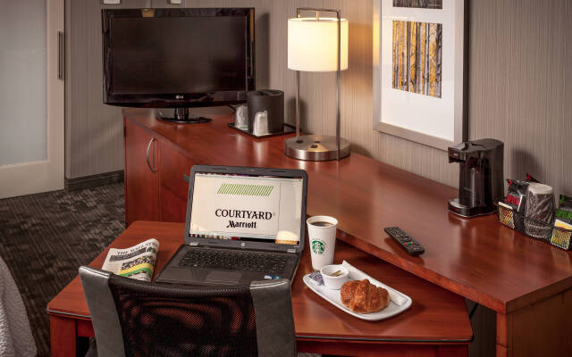 Courtyard by Marriott Santa Rosa