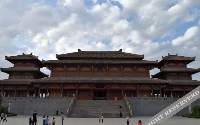 Vienna Hotel (Jingning)