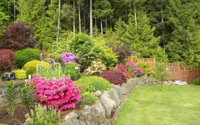 Hillcrest Avenue Bed & Breakfast