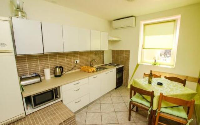 Apartment Gogić 1092