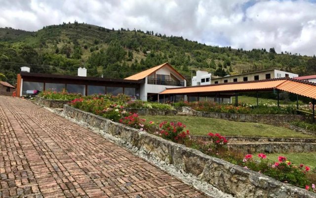 Hotel El Camino Real