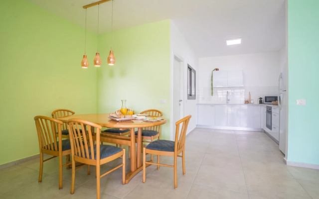 Achziv Beach Living Vacation Apartment