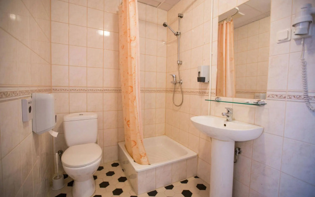 Starest Hotel