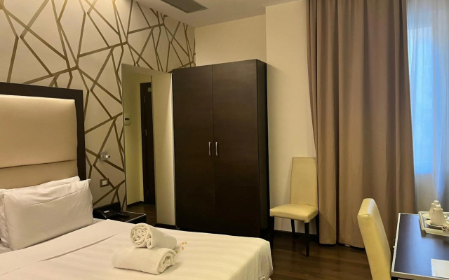 Catone District Hotel