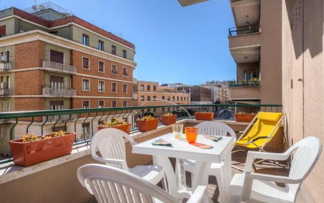 Many Days Apartments