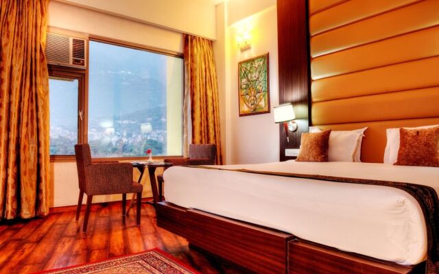 Hotel Ambassador