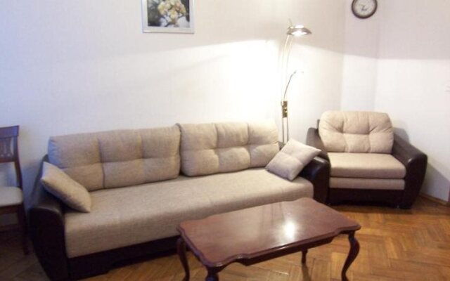 Intermark Serviced Apartments - Patriarch's Ponds Area