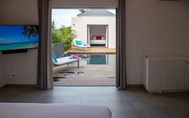 Dream Villa Black Opal