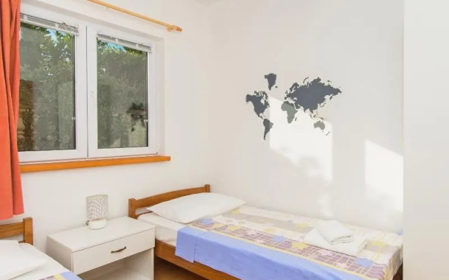 Apartments Marinko