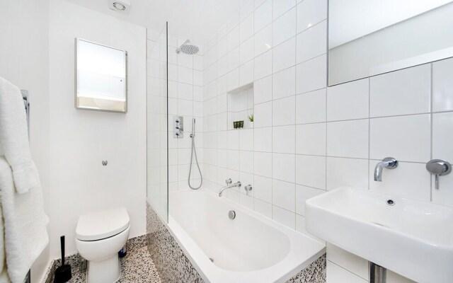 Stylish & Bright 2BR Flat in The Heart of Dalston
