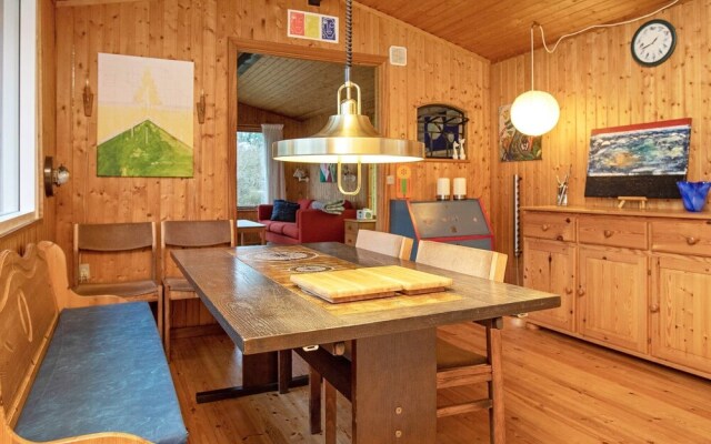 6 Person Holiday Home in Højby
