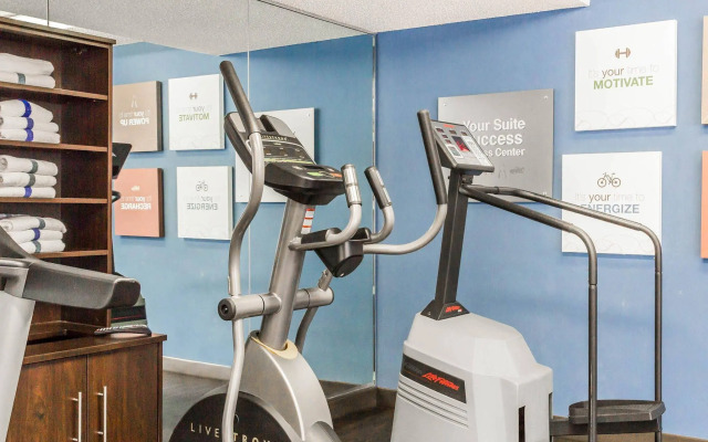 Comfort Suites Denver North - Westminster