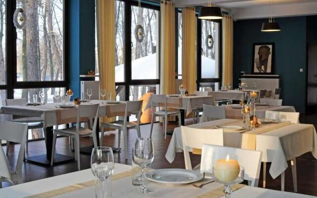 Hotel Montis