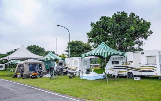 Taipei Hua Zhung Campsite