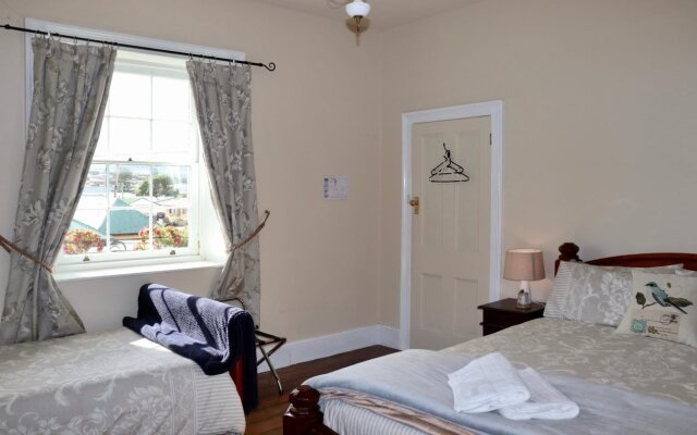Blue Bell Inn