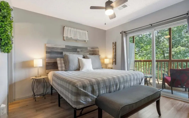 Black Bear Lodge - 1 Mile From Silver Dollar City