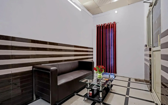 Flagship 70144 Hotel Happy Stay
