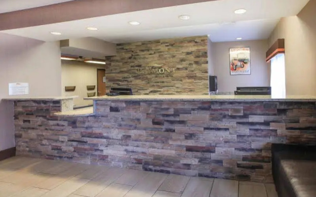 Baymont Inn & Suites Auburn