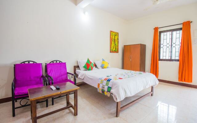 OYO 13211 Home Spacious Studio Morjim Beach