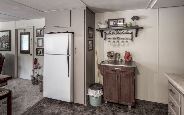 Rogers Roost - Three Bedroom Cabin