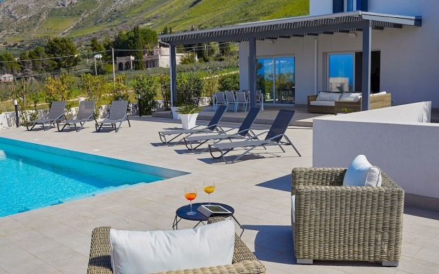 Villa Biancolilla