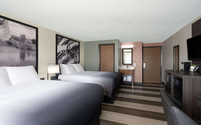 Super 8 by Wyndham Conrad