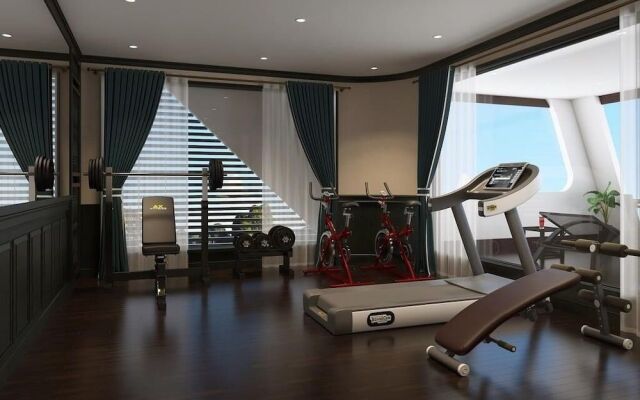 La Regina Grand Cruise