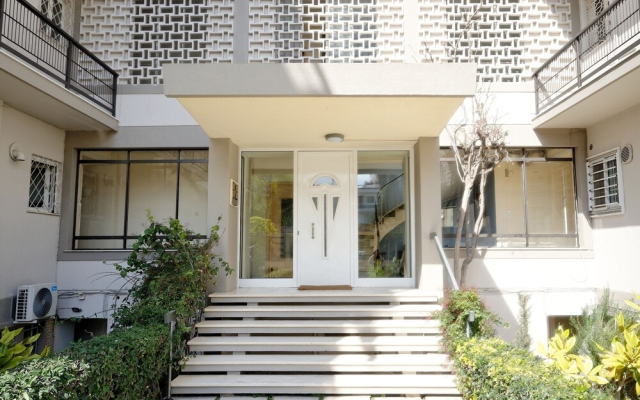 Glyfada Breeze Apartments