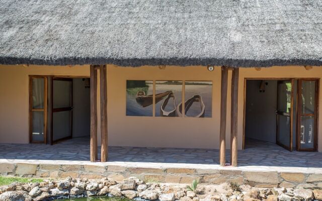 Kayova River Lodge