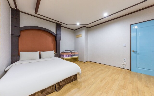 Boryeong (Daecheon) Haenal Pension
