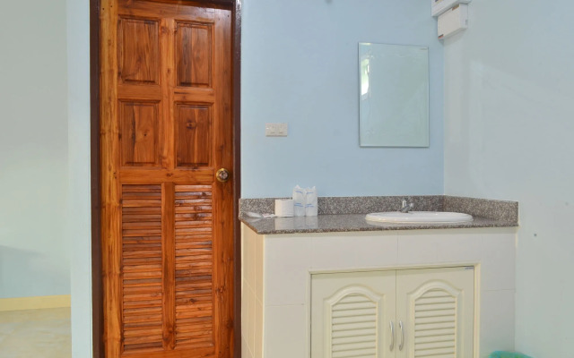 Selamat Lanta Resort