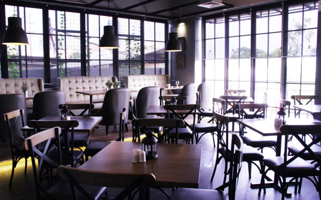 Maple Hotel Jakarta