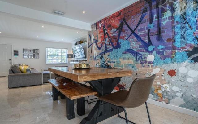 Designers Den Creative Space Garden and Parking