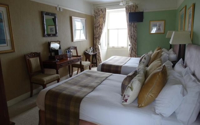 Port Charlotte Hotel