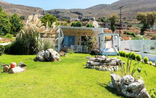 Artemis Seafront Stone Studio